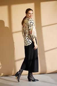 16942-025_06 IN FRONT - Bluse