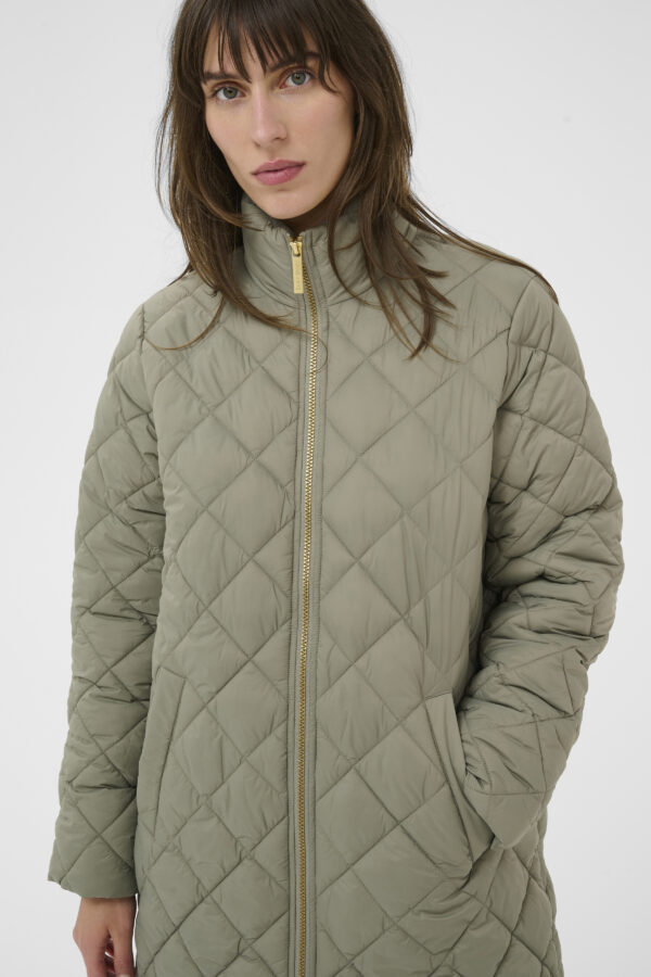 30310244_170613_560 PART TWO - Frakke