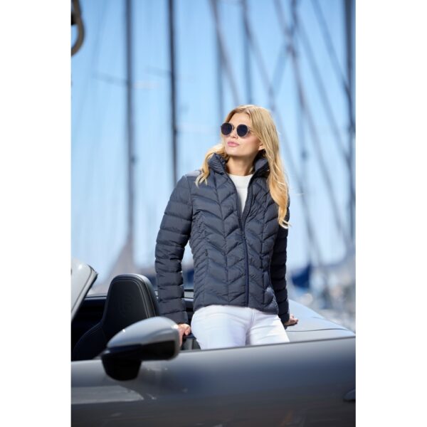 1024x1024-19d262ee248ef9730fd63655eed16772 JUNGE - Jakke