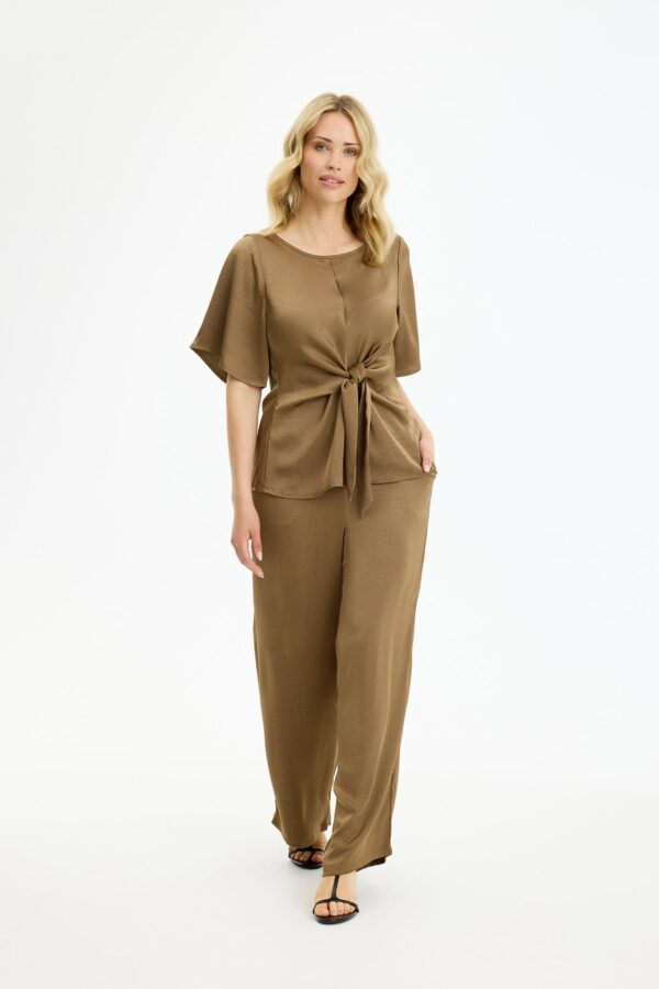 17194-801_04 IN FRONT - Bluse