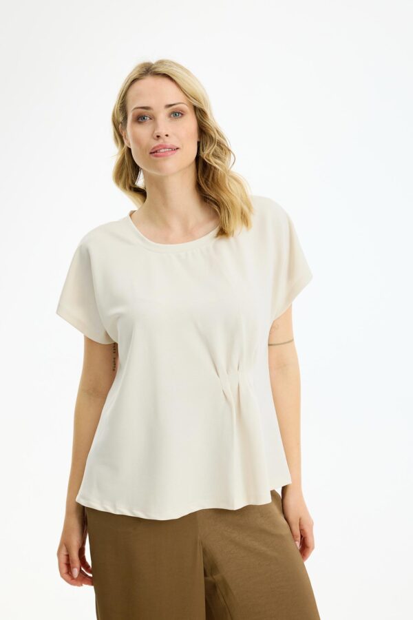 IN FRONT - Bluse