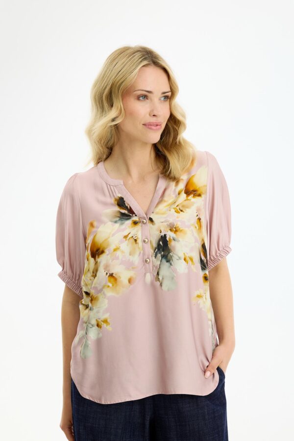 IN FRONT - Bluse