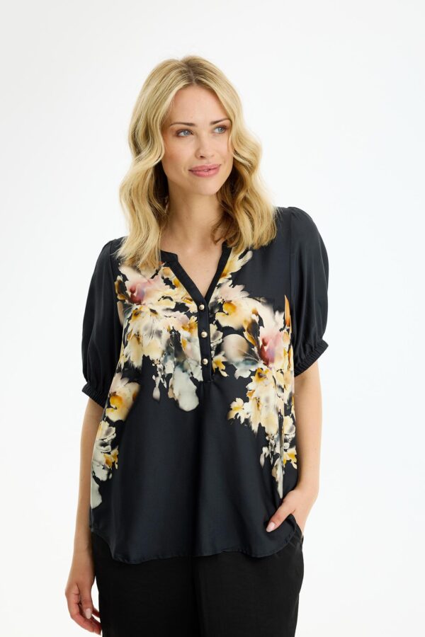 IN FRONT - Bluse