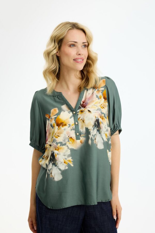 IN FRONT - Bluse