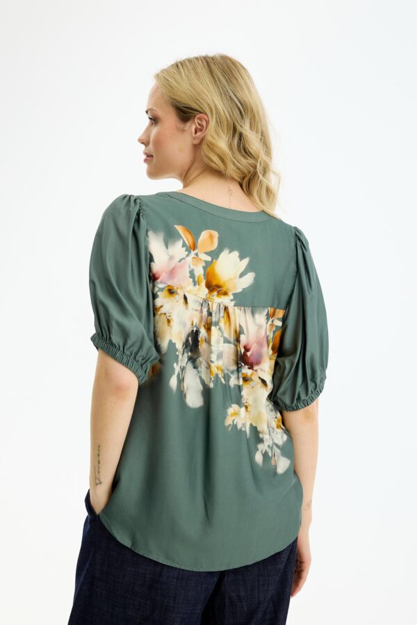 IN FRONT - Bluse