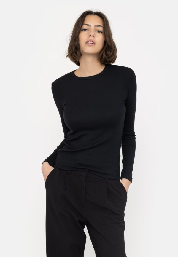 sraw22 300 001 black extra 2 sraw22 300 001 black extra 2